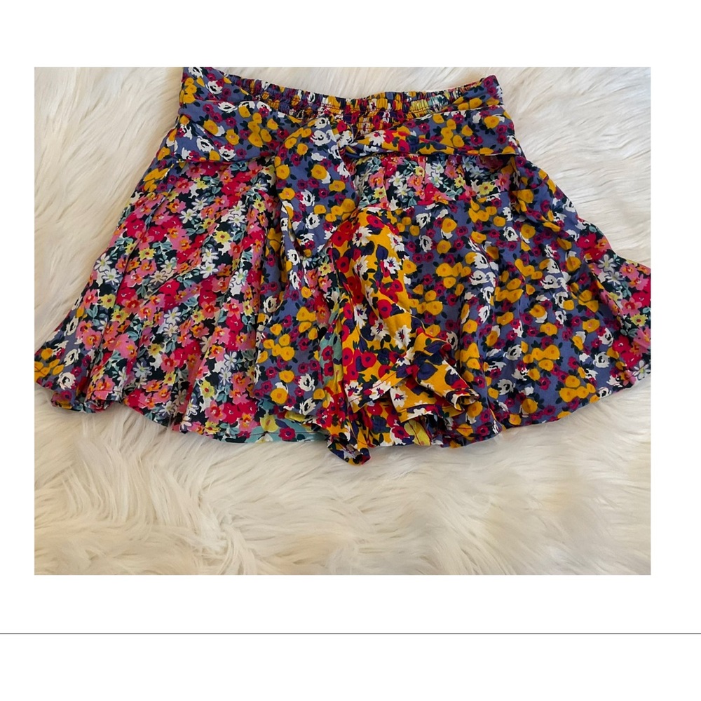 Patrons of Peace Wildflower Shorts - NWT - Size Small - Picture 1 of 11